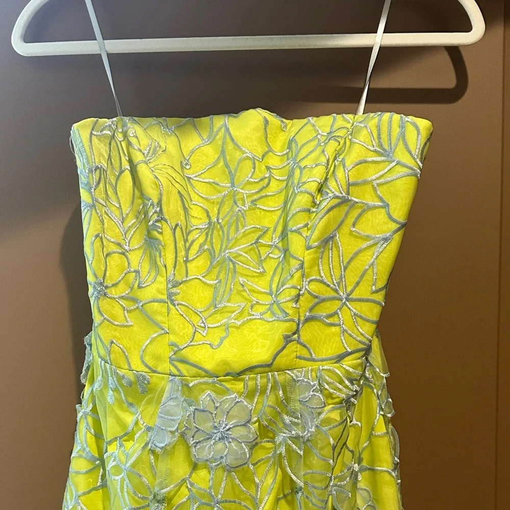 Marchesa Notte Strapless Floral Dress - Picture 4 of 4